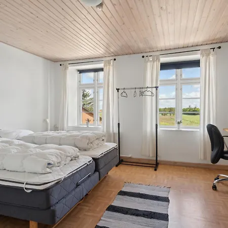 Semesterbostad Stort Nära *